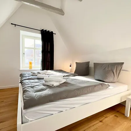 Historisches Kontorhaus, Zentral, 2zi., Netflix! Hébergement de vacances