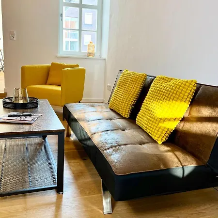 Historisches Kontorhaus, Zentral, 2zi., Netflix!